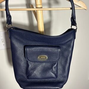 Talbots Classic Navy Leather Shoulder Bag - Womens